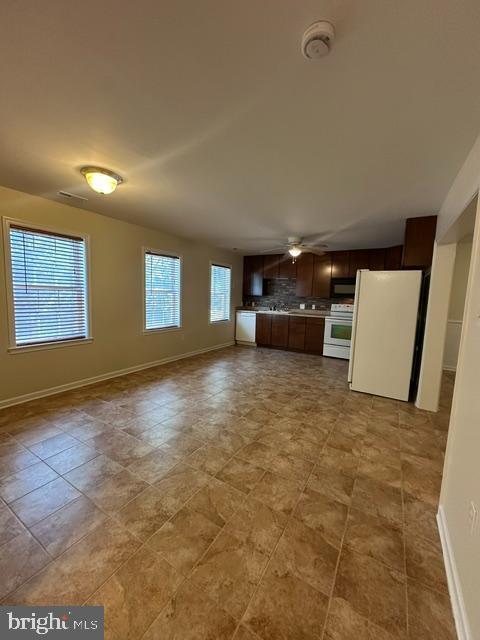 11021 Naples Ct