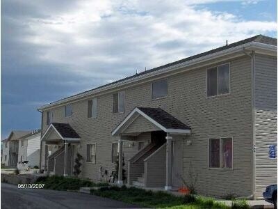 Building Photo - 906 E Main St Rental