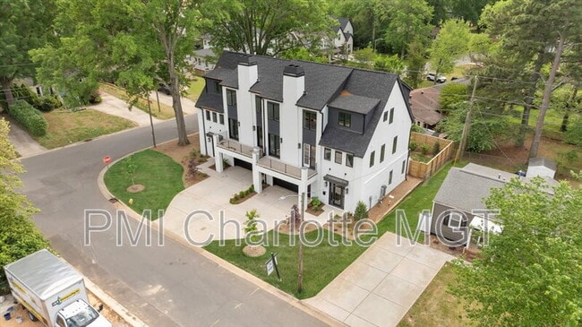 Photo - 428 Dover Ave
