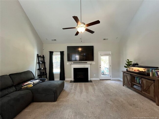 Photo - 95 Heatherwood Dr