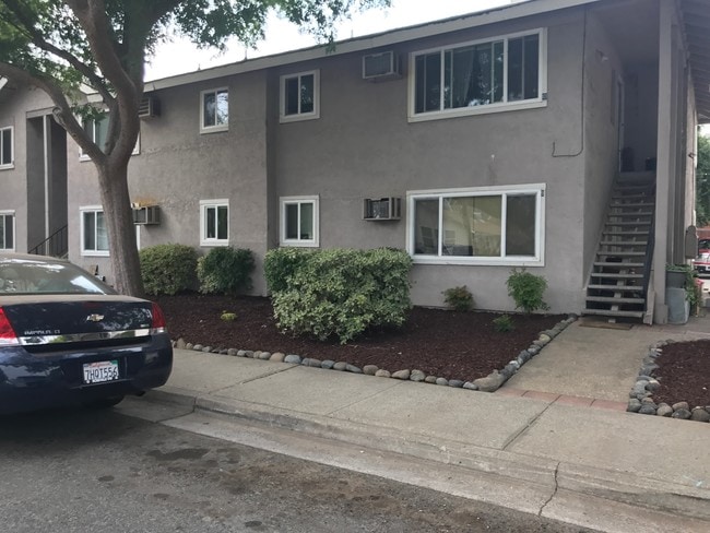 Photo - 1150 Pine St