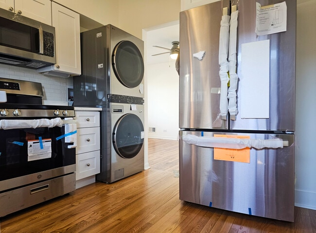 Photo - 2028 W 35th St Unit 3