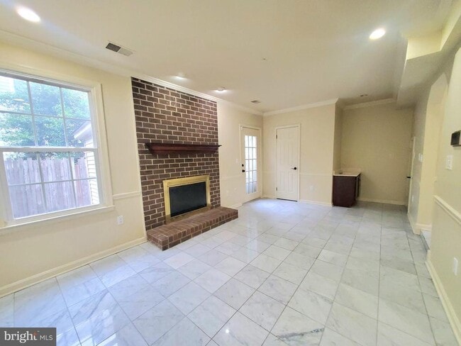 Photo - 742 S Granada St