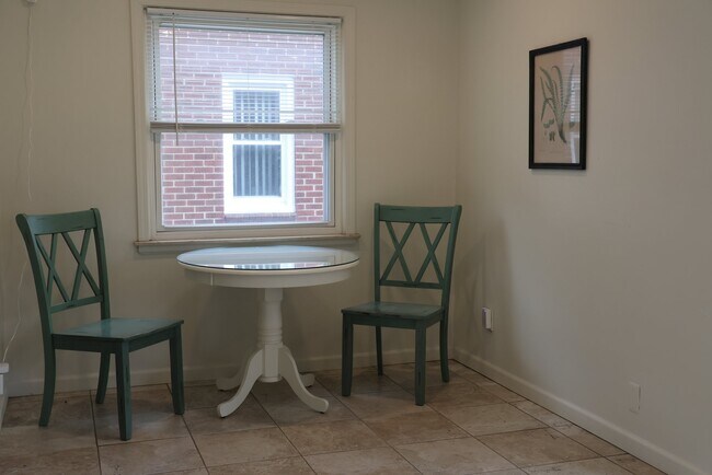 Photo - 20215 Vermander Ave