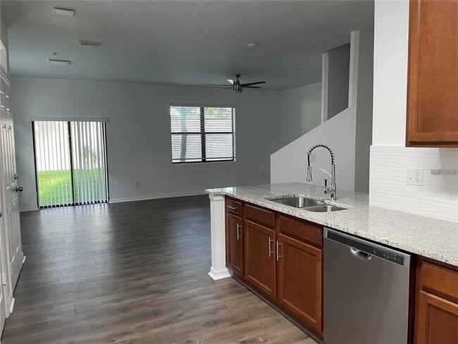 3408 Seneca Club Loop