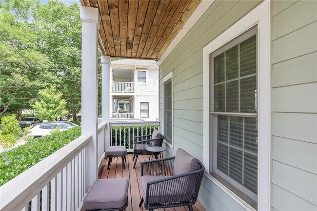 Photo - 87 Ormond St SE