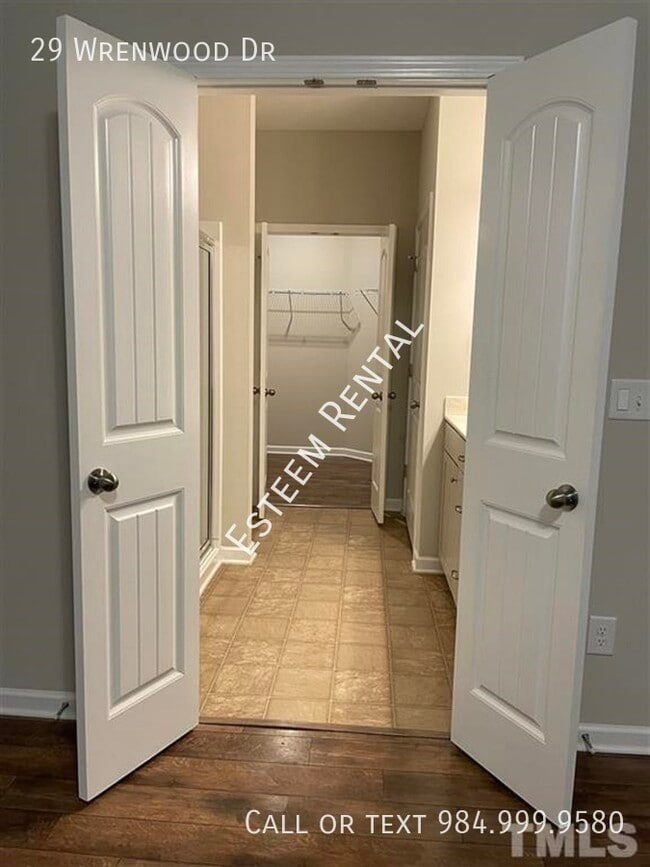 Photo - 29 Wrenwood Dr