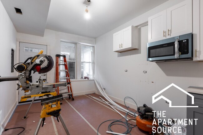 Photo - 2819 S Hillock Ave Unidad G