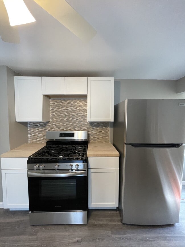 Photo - 109 William St Unit 1