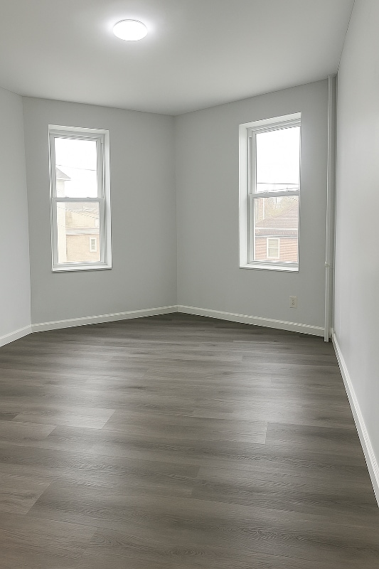 Photo - 1535 72nd St