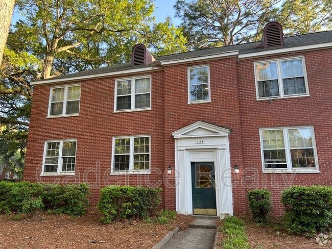 Building Photo - 2940 Oleander Dr Unit B1 Rental