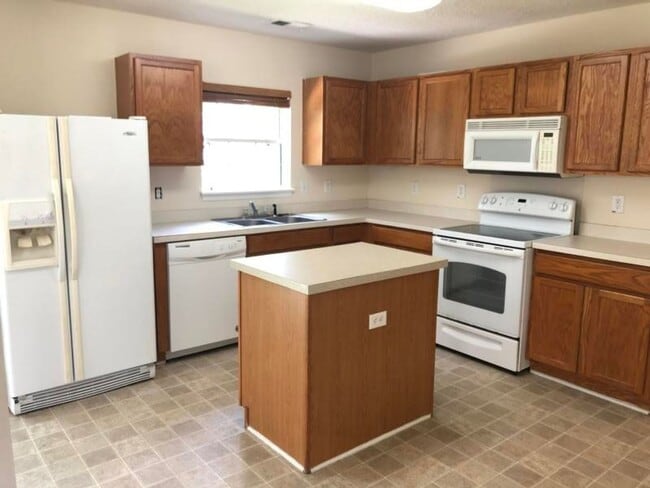 Photo - Available April 1st. 4 Bedroom 3 Full Bath Home