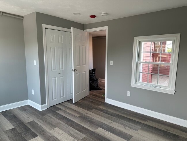 Photo - 252 Main St Unit 2