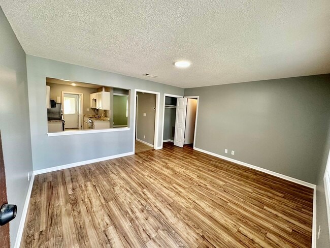 Photo - 755 Burcale Rd