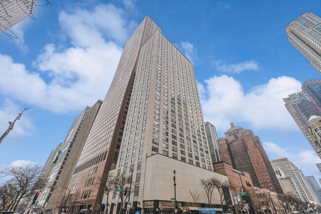 Building Photo - 777 N Michigan Ave Rental