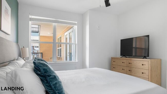 Photo - 217 S Garland Ave Unidad 3206