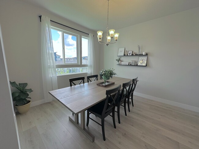Photo - 1011 W 430 S