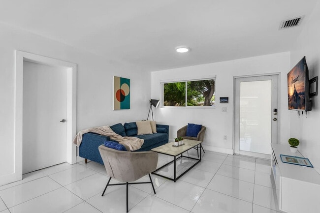 Photo - 7061 Coolidge St Unidad ID1372322P