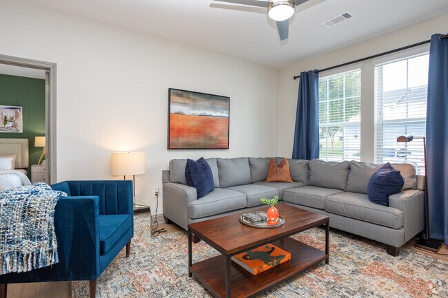 2BR, 2BA - 1130SF - Living Area