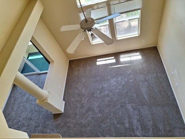 Photo - 1900 Danbrook Dr