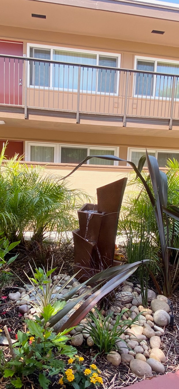 Outdoor fountain -sitting area