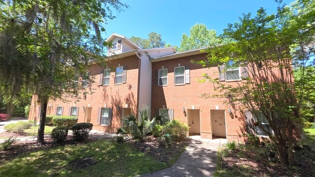 Photo - 1510 SW 25th Pl Townhome