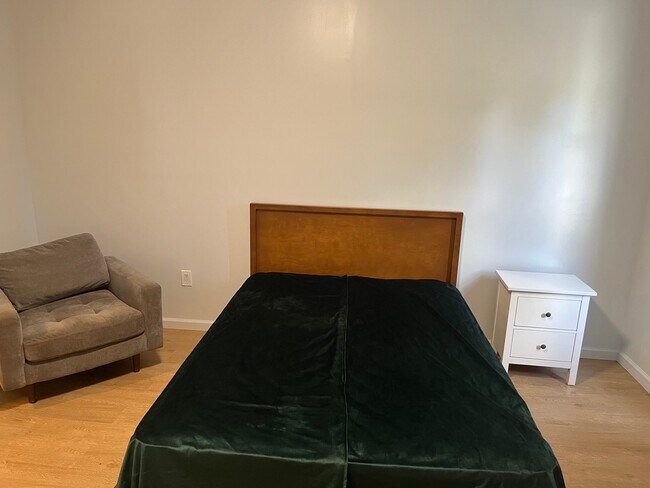 Photo - 539-541-541 18th Ave Unit 2