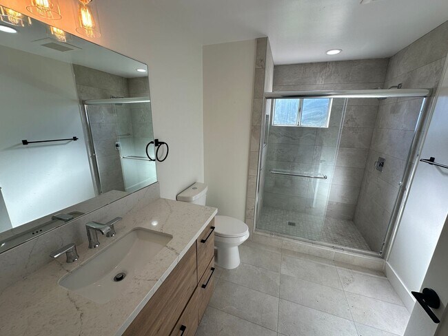 Photo - 5244-5244 E Falls View Dr Unit 5244 East Falls View Dr