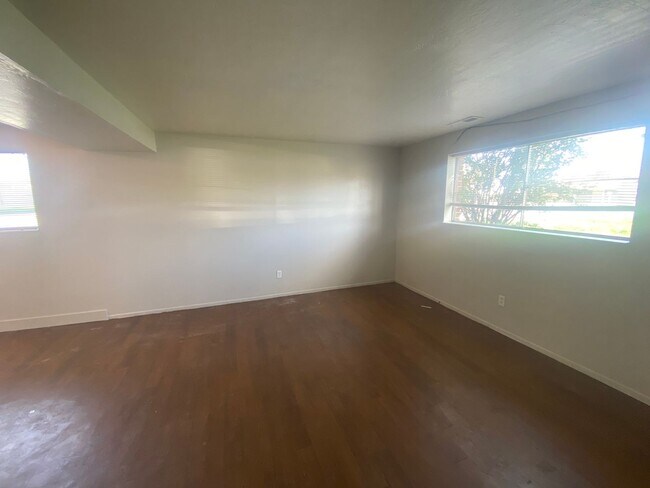 Photo - 3359 W 4100 S Unidad 3369 West