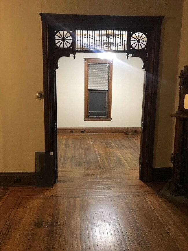 Photo - Precious 5 Bedroom 2 Bathroom Home in Sout...