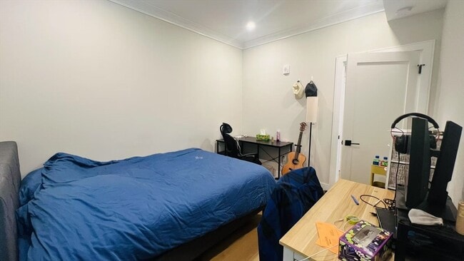 Photo - 13 Greylock Rd Unit 2