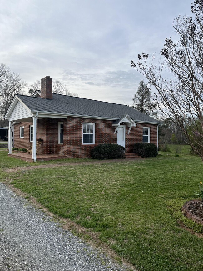 Photo - 4575 Dale Farm Rd House