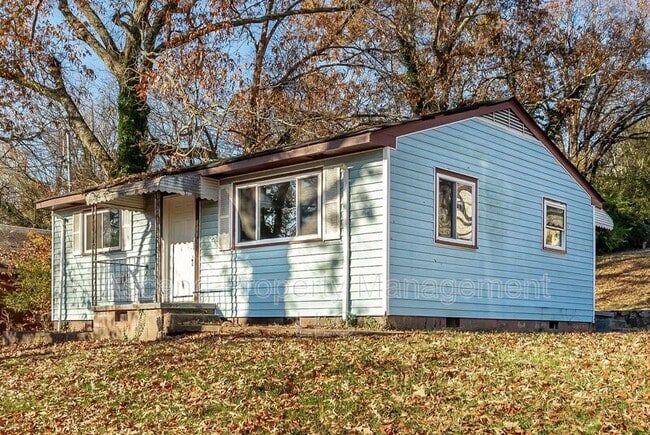 Photo - 1113 Jarvis Ave