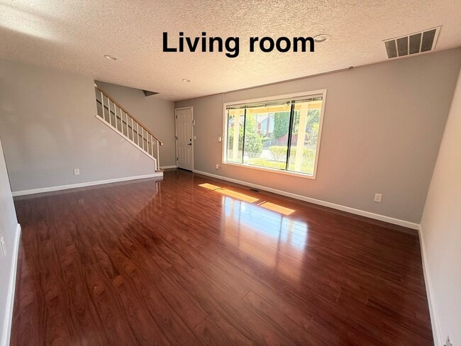 Photo - 16725 SE Naegeli Dr