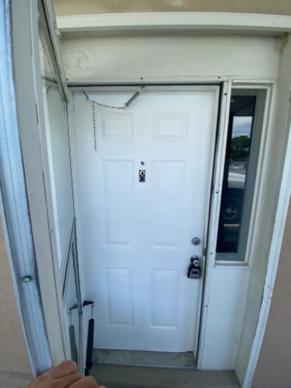 Photo - 135 Meridian St