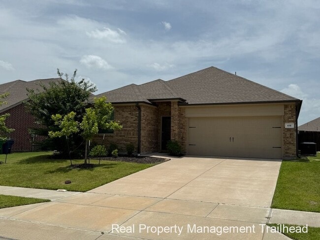 Building Photo - Charming 3-Bedroom Home in Desirable Neighborhood!