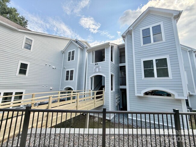 Photo - 18801 Nautical Dr Unit 203