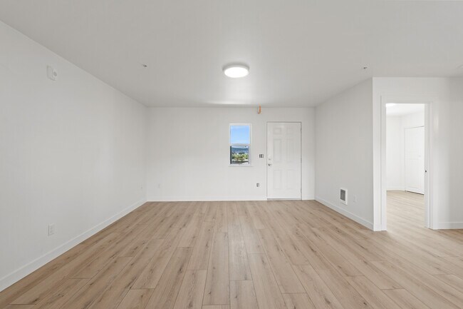 McKinnon Place Apartments