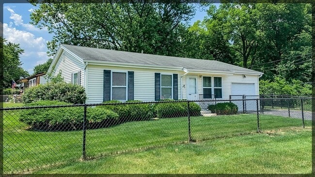 Building Photo - 1334 Mc Cameron Ave