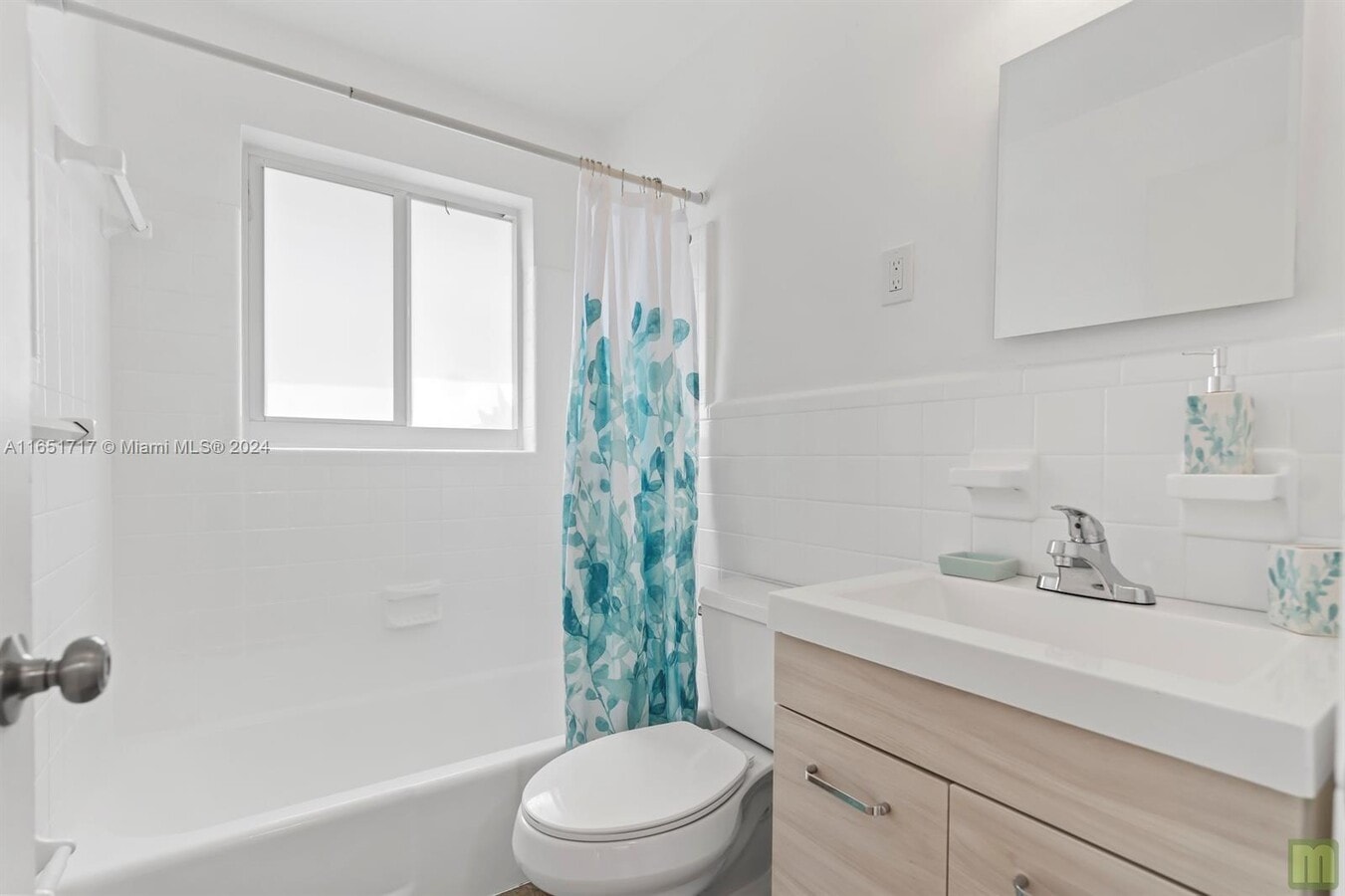 Photo - 4330 NW 10th St