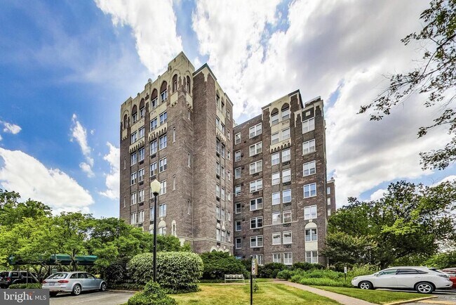 Photo - 3900 Cathedral Ave NW Apartment Unit 304-A