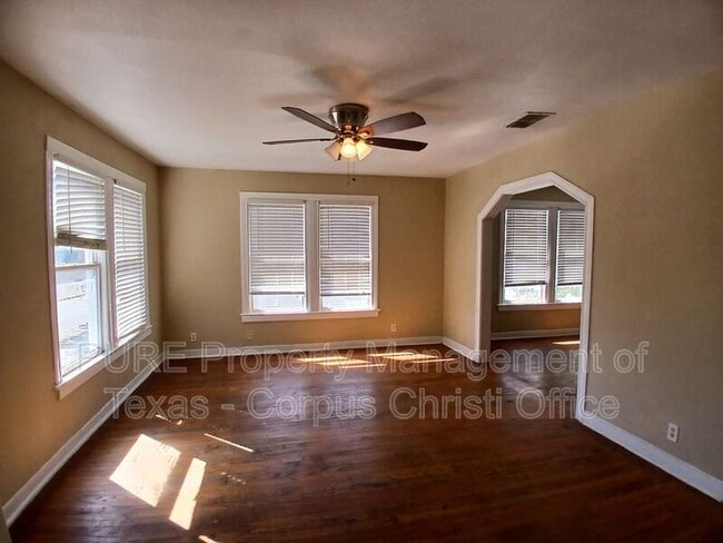 Photo - 706 Louisiana Ave