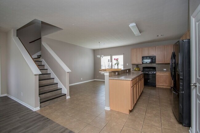 Photo - 2209 Onyx Ct