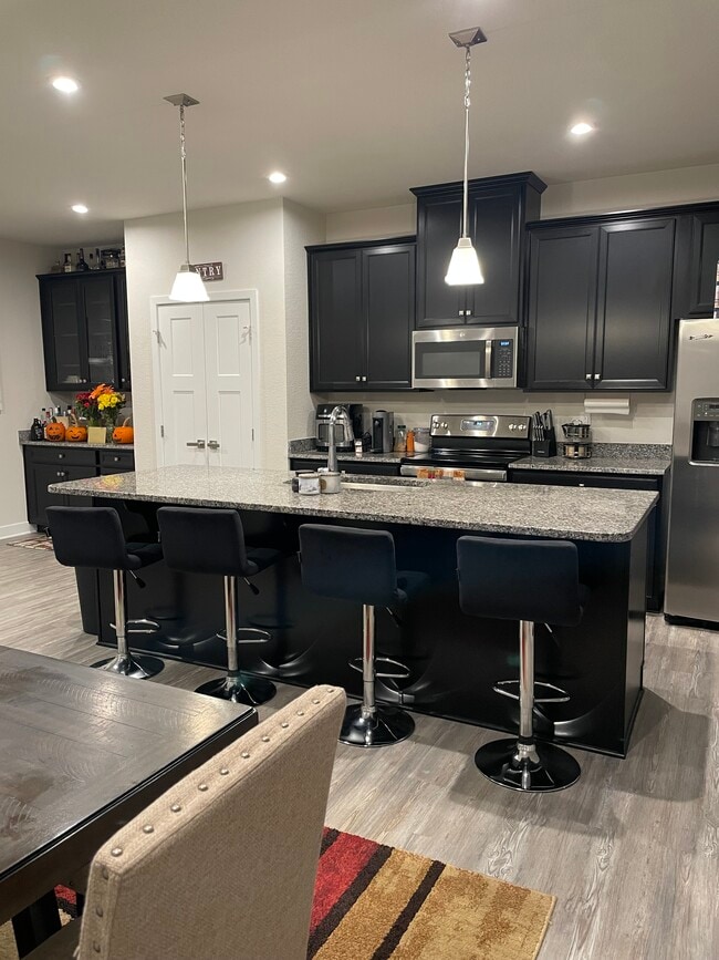 Photo - 911 Nipperkin Way