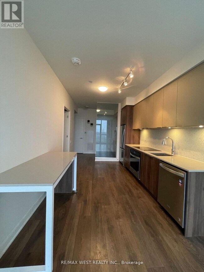 Photo - 2 Sonic Way Unit 2901