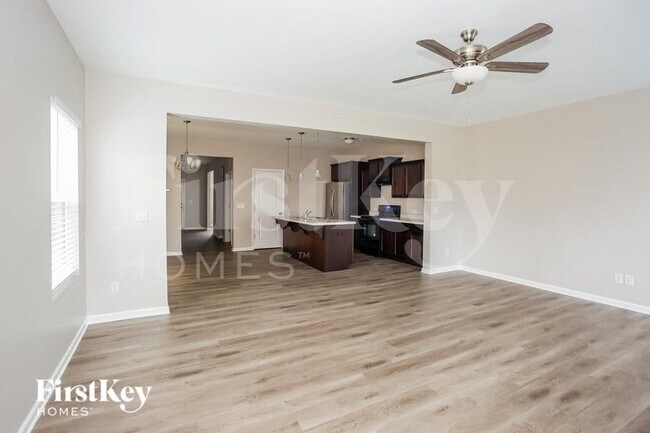 Photo - 12515 Gotland Rd