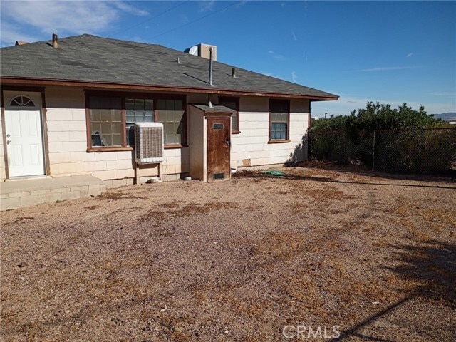 Photo - 44544 National Trails Hwy House