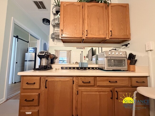 Photo - Fully Furnished Studio Living in Shalimar with All Utilities Included!