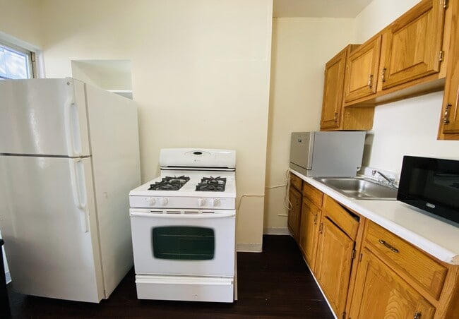 Photo - 50 Saint Germain St