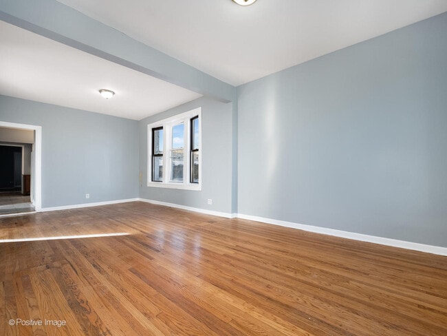 Photo - 4024 N Kedzie Ave Unit 2